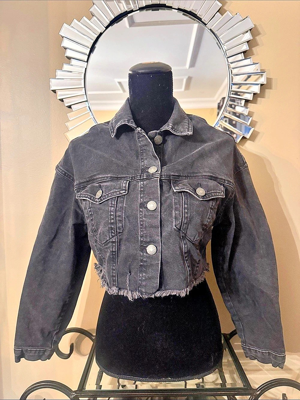 Garage Boyfriend Cropped Denim Jacket Black